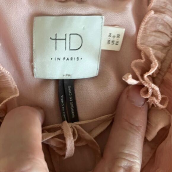 HD in Paris tender texture silk halter neck blouse - Picture 8 of 9